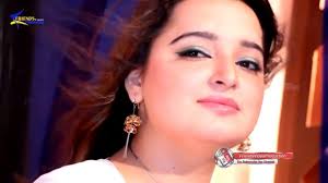 Prominent Pashto Actress, Singer Reshma Khan Shot Dead