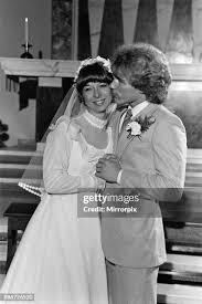 Lynne Perrie - Wikipedia