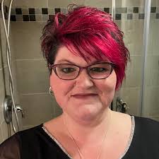 Hairdresser for thin hair layers recommendations needed