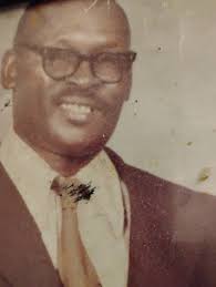 Can yall please fix or make this picture of my uncle and I more clear?  Thank you in advance