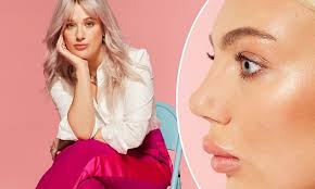 I quit the beauty industry after I saw what it did to teen girls who think  they're too ugly to go outside