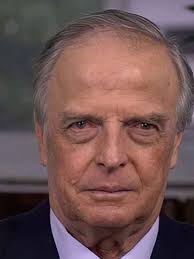 Príncipe Imperial do Brasil morre aos 74 anos e público se choca com  existência de Família Real no país