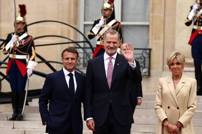 Felipe VI y la reina Letizia se reunirán con Emmanuel y Brigitte Macron en  septiembre: todo lo que se sabe sobre la visita de Estado - Infobae