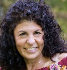 Robin Richman's Instagram, Twitter & Facebook