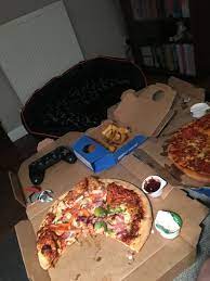 Dominos Pizza Dominos Dominospizza Pizza Food Ps4 Chill Relax Takeaway Food Pizza Takeaway Domino S Pizza