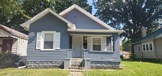 Indianapolis Homes For Rent Houses For Rent In Indianapolis In Indianapolis Indiana Rental Homes In 2021 Renting A House House Rental Home