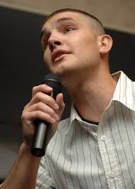 Idol contest showcases Holloman talent > Holloman Air Force Base > Display