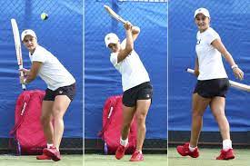 Multi Talented World No 1 Tennis Player Ashleigh Barty Plays Cricket With Straightest Of Bats See Stunning Photos