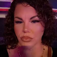 What was the name of the pizza place in the San Miguel plaza in front of  HEB?