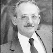 Stephen Lashbrook's Instagram, Twitter & Facebook