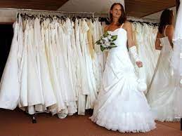 Willkommen auf der webseite rund um brautkleider sowie brautkleid verkaufen! Karmen S Brautmoden Hannover Verkauf Verleih Second Hand