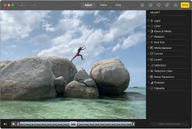 The apple clips app specializes in making video clips, ones specifically designed to be shared on social media. Anpassen Und Optimieren Von Videos In Der App Fotos Auf Dem Mac Apple Support