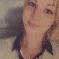 Lee Bender's Instagram, Twitter & Facebook