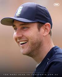 Stuart Broad is helping South Africa beat Australia in the World Test  Championship final ... because of course he is 👍 The Proteas' coach has  opened up