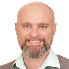 Daniel Belton's Instagram, Twitter & Facebook