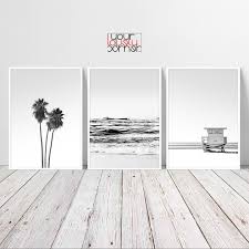 Black And White Beach Wall Mural Cotiere Printable Wall Art Ensemble De 3 Tirages Noir Et Blanc Plage Decor Ensemble Ocean Photographie Impression Tropical Art Palm Tree Imprime Mural Tropical Wall Art Wall Art Sets Wall Printables