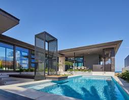 Meskipun sedikit aneh, namun desain seperti ini membuat rumah anda terlihat seperti rumah modern. 900 Modern Villa Designs Ideas In 2021 Modern Villa Design Villa Design Architecture