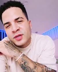 Comenta si te gusta *Literal* y muy pronto será su estreno😜🔥🔥🔥