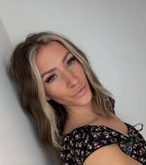 Alexina Martin-Boudreau (@alexinamb) • Instagram photos and videos