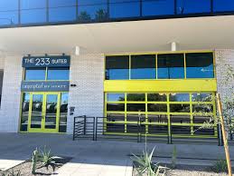 Exciting things continue to happen in #DowntownMesa! 🎉 Coming soon to Main  Street, The 233 Suites by Hyatt Unscripted is preparing to soft open  alongside Crust Simply Italian and Bombolino on June