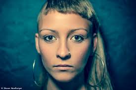 Stranger 065/100 VIRGINIA