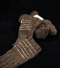 Use medium worsted weight yarn (size 4) and size 8 knitting needles. Easy Fingerless Gloves Knitting Pattern Joybilee Farm Diy Herbs Gardening