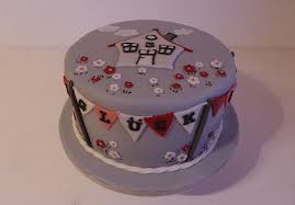 Fondanttorte Zum Umzug Viel Gluck Im Neuen Heim Fondant Cake Good Luck In The New Home Motivtorten Tortendeko Kuchen