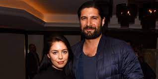 Kayvan Novak's Wife: The Actor's Fiancée in 2022 Was Talitha Stone