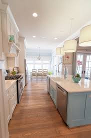 5 Decoration Items To Make Enjoyable Beach Kitchen Design Kitchen Layout Home Kitchens Beach Kitchens