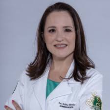 Dra. Juliana Markus • Clínico geral • Reumatologista • Juliana Markus • UMC