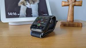The apple watch can do a lot right out of the box and countless things once you install more most of these features work on all apple watch models, but a few work best, or only, on the newer your apple watch can do more than anyone likely needs. Black Friday 2020 The Best Apple Watch Series 5 6 And Se Deals Right Now