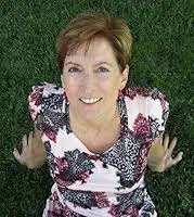 Amazon.com: Lights, Camera, Christmas Town!: An 8-Book Connected Holiday  Romance Collection: 9798861735889: Curtis, Melinda, Stewart, Anna J., Webb,  Cari Lynn, Carpenter, Beth, Harper, Cheryl, Bristow, LeAnne, Flaherty, Liz,  Agler, Tanya: Books