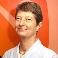 STATEMENT FROM THE CHAIR OF THE PUBLIC SERVICE COMMISSION The Public  Service Commission (PSC) has, with the agreement of the Prime Minister,  appointed Alison Burchell, the Permanent Secretary for Education, Heritage  and