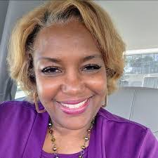 Lacey Dodson's Instagram, Twitter & Facebook