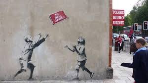 Banksy ancora a new york: Art Creative Graffiti Inspiration Showcase Stencil Street Works Banksy Street Art Banksy Street Graffiti Street Art