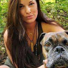 Janet Frampton's Instagram, Twitter & Facebook