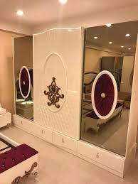 Pin By Rahul Bharaj On غرف نوم In 2020 Wardrobe Design Bedroom Wardrobe Furniture Wood Doors Interior