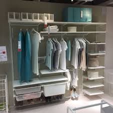 S C H R A N K Ich War Heute Mit Meiner Freundin Beim Schweden Und Habe Den Heissen Tipp Fur Dieses Schranksystem Be Ikea Algot Closet Ikea Algot Ikea Kids Room