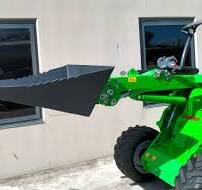 HD Stump Bucket for Avant Mini Loader - Avant Equipment