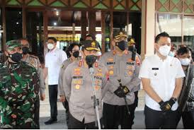 Biro kebajikan dan wanita persatuan pesara kerajaan malaysia (ppkm) cawangan kuala nerus, terengganu menyantuni ahli yang kurang sihat diketuai oleh pengerusinya puan hajah fuziah mahamud, kami doakan semoga puan hajah saodah mohamad cepat sembuh. Dybkolv5ncfbem