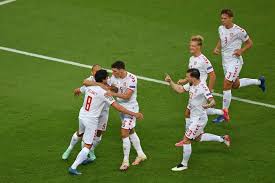 Παρακολουθήστε live στις 19:00 την εξέλιξη της αναμέτρησης ανάμεσα σε τσεχία και δανία για τα προημιτελικά του euro 2020. Axin Bgedwvbbm