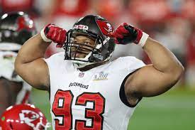 Ndamukong suh was born on january 5, 1987 in portland, oregon, usa. Ndamukong Suh Reportedly Returning To The Bucs On A One Year Deal Bucs Nation
