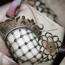 Nothing Has Gone Wrong Trust The Process Follow Me Thouseens Henna Thouseens Hen Finger Henna Mehndi Designs Henna
