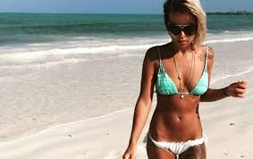 Join facebook to connect with aurea sousa and others you may know. Aurea Despede Se Do Brasil Exibindo Corpo De Sonho Nacional Flash