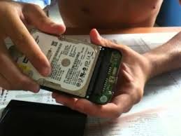 Sauver Recuperer Son Ancien Disque Dur Externe Conseils Informatique Recuperer Ses Donnees Disque Dur Externe Disque Dur Reparer Un Disque Dur