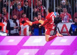 The bayern munich striker — who was voted world player of the year in 2020 and is insider's top male player in world soccer — has hit 19 goals in just 14 bundesliga games this term, equating to an average of 1.36 goals per game. Gary Lineker On Twitter Needless To Say Robert Lewandowski Has Scored Again V Blackyellow To Maintain His Ridiculous Record Of Scoring In Every Game Fcbayernen Have Played In The Bundesliga And