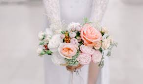 Everyone should contribute if possible. Wedding Expenses Modern Etiquette Advice From Expert Elaine Swann