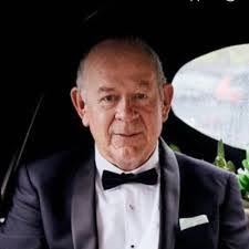 Chris Agra's Instagram, Twitter & Facebook