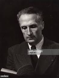 325.410 fotos e imagens de alta resolução de Marcel Photos