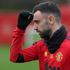 Best defender and midfielders for defensive contribution points and  attacking contributions? Also thoughts, with the change of defensive  contribution points, does it change team designs massively/is it important  to try and cover